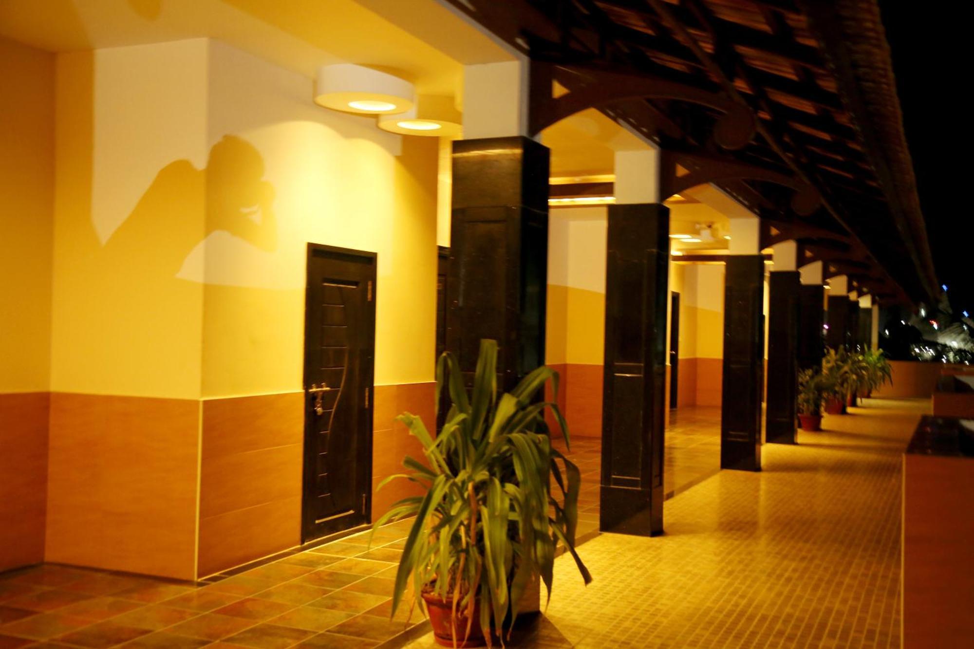 Seagate Church View Resorts Velankanni Exteriér fotografie